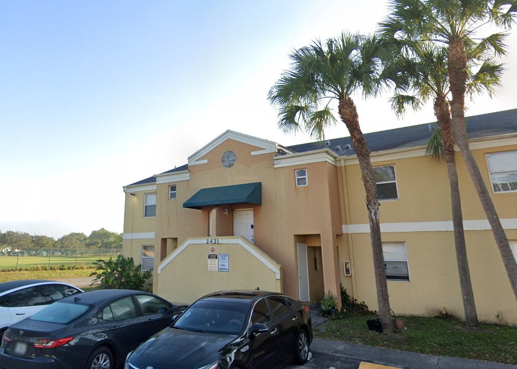 Property main image
